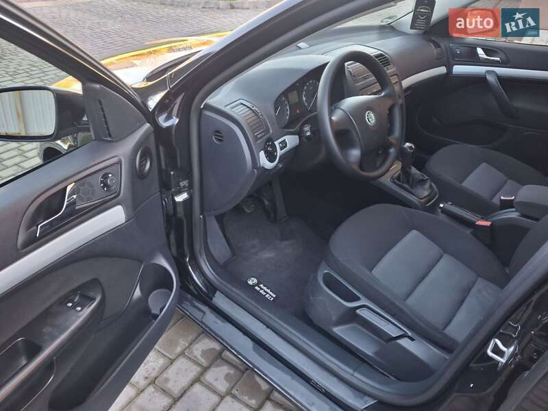 Универсал Skoda Octavia 2008 в Черновцах