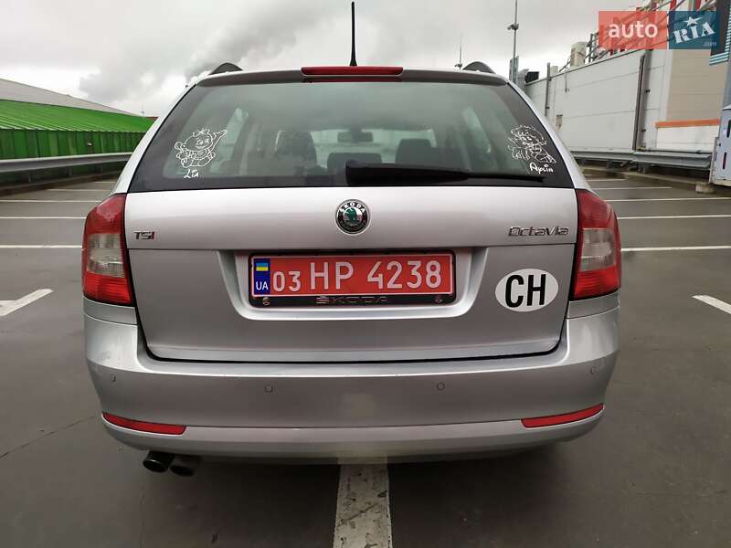Универсал Skoda Octavia 2012 в Киеве