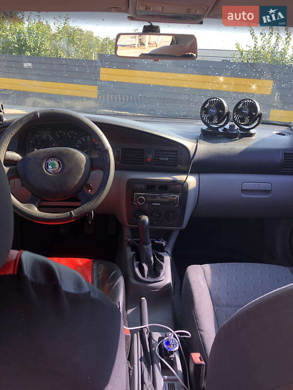 Лифтбек Skoda Octavia 2000 в Николаеве