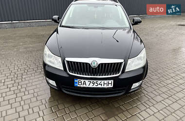 Универсал Skoda Octavia 2012 в Кропивницком