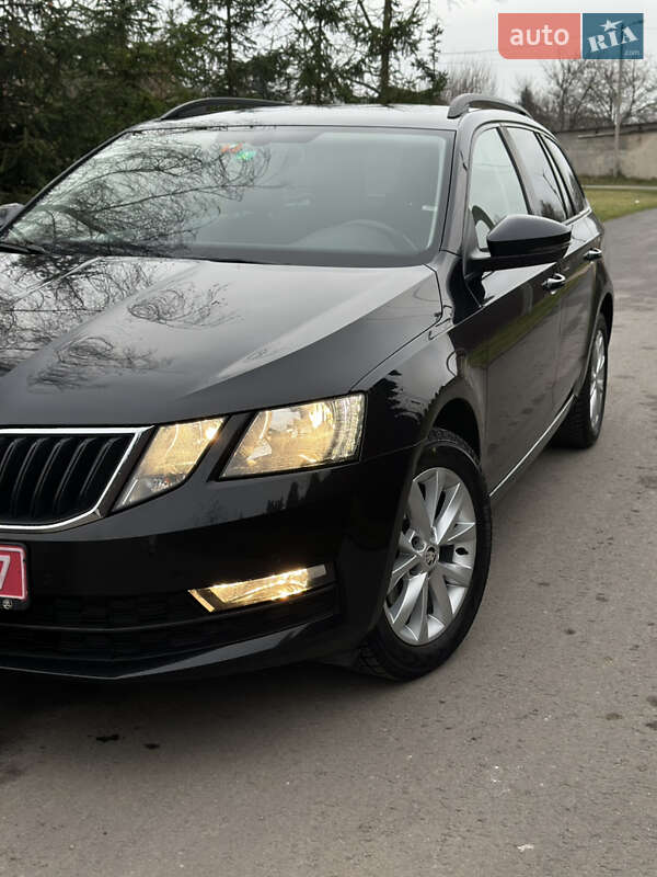 Універсал Skoda Octavia 2019 в Дубні