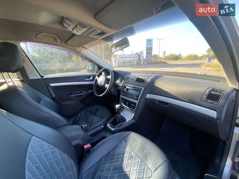 Лифтбек Skoda Octavia 2011 в Попельне фото 8 Лифтбек Skoda Octavia 2011 в Попельне