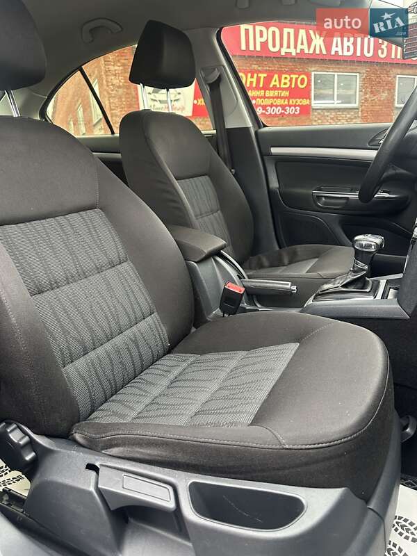 Лифтбек Skoda Octavia 2011 в Смеле