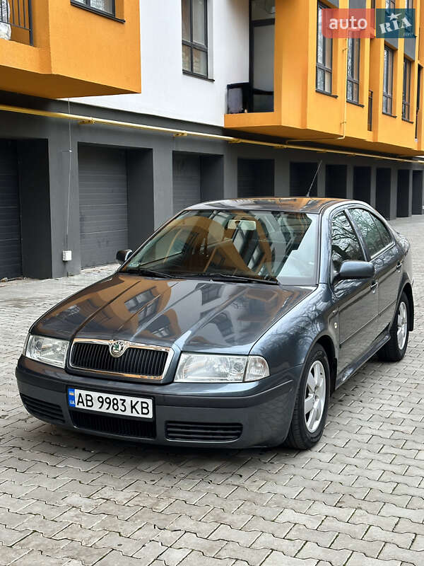 Лифтбек Skoda Octavia 2004 в Виннице