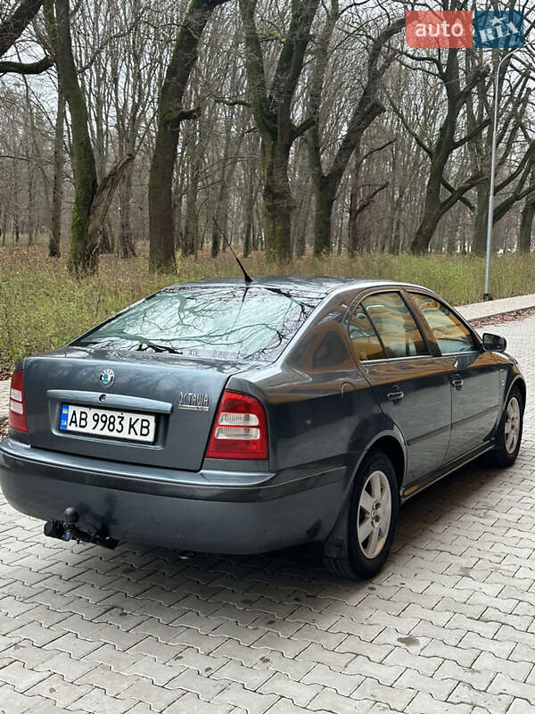Лифтбек Skoda Octavia 2004 в Виннице