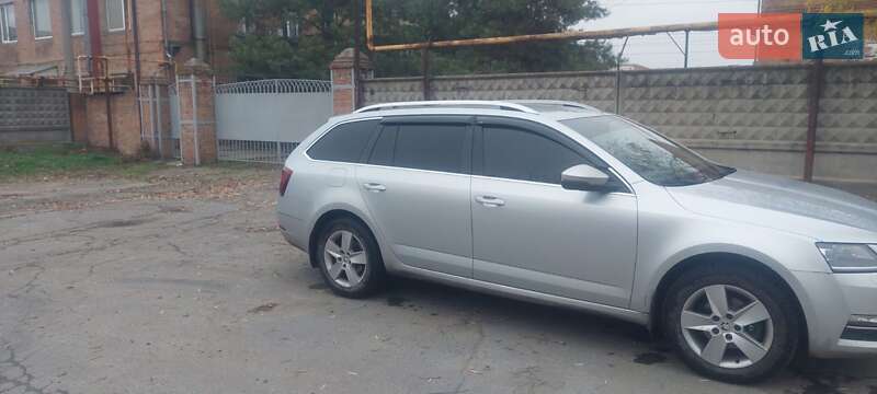 Универсал Skoda Octavia 2019 в Днепре