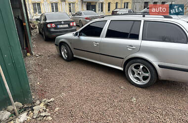 Универсал Skoda Octavia 2003 в Сумах