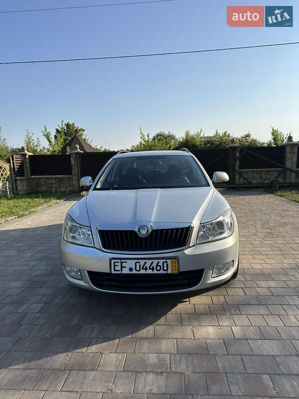 Универсал Skoda Octavia 2010 в Заболотове