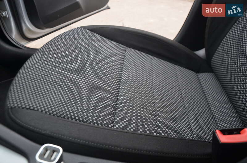 Універсал Skoda Octavia 2013 в Дрогобичі фото 41 Універсал Skoda Octavia 2013 в Дрогобичі