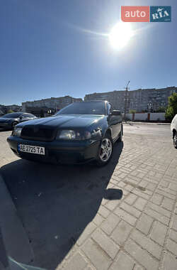 Лифтбек Skoda Octavia 1998 в Новомосковске