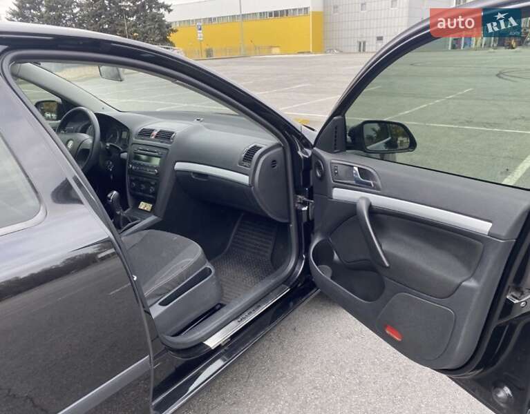 Лифтбек Skoda Octavia 2007 в Запорожье