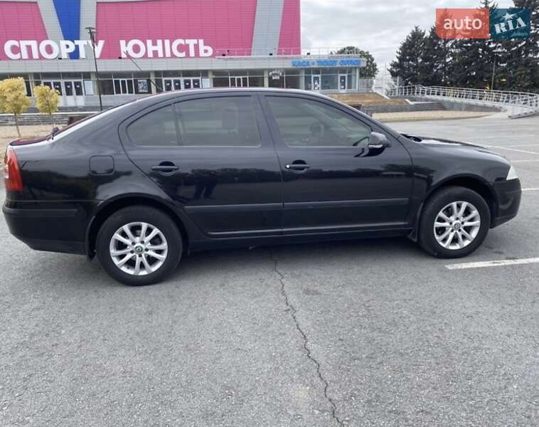 Лифтбек Skoda Octavia 2007 в Запорожье