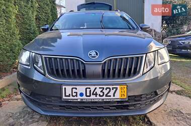 Универсал Skoda Octavia 2018 в Нововолынске
