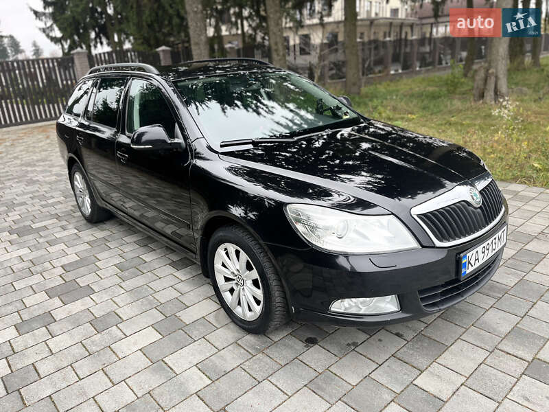 Универсал Skoda Octavia 2010 в Староконстантинове
