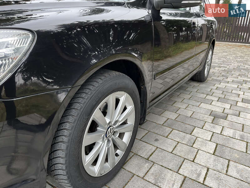 Универсал Skoda Octavia 2010 в Староконстантинове