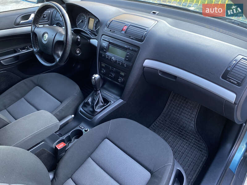 Универсал Skoda Octavia 2006 в Владимире