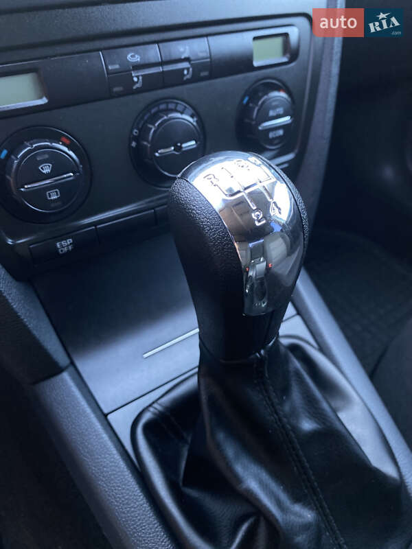 Универсал Skoda Octavia 2006 в Владимире