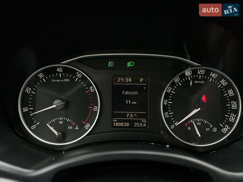 Универсал Skoda Octavia 2011 в Луцке