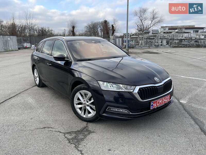 Универсал Skoda Octavia 2021 в Черновцах