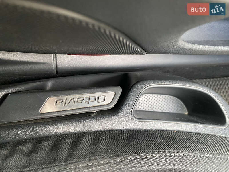 Універсал Skoda Octavia 2010 в Києві фото 23 Універсал Skoda Octavia 2010 в Києві