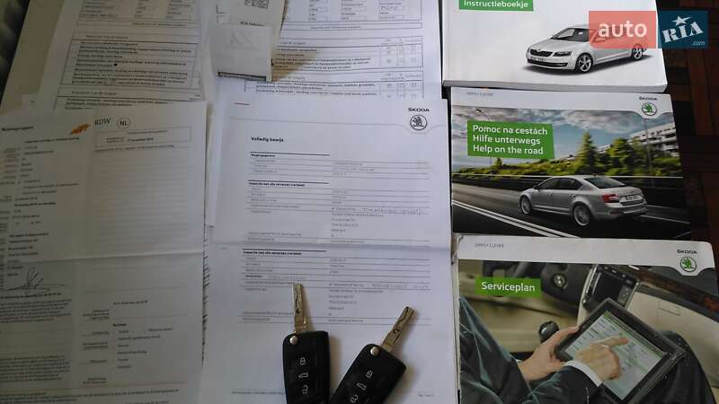 Универсал Skoda Octavia 2014 в Черкассах