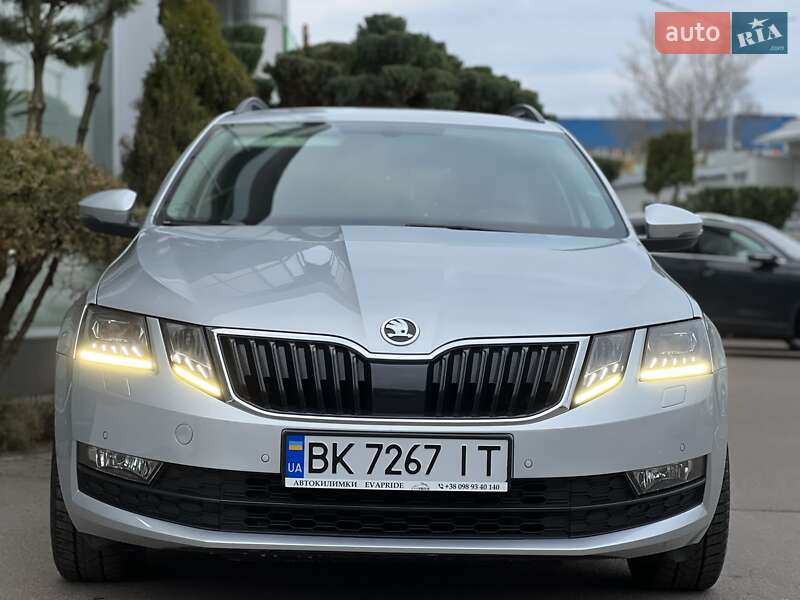 Универсал Skoda Octavia 2017 в Ровно