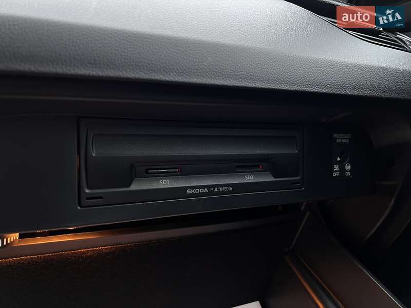 Универсал Skoda Octavia 2017 в Ровно