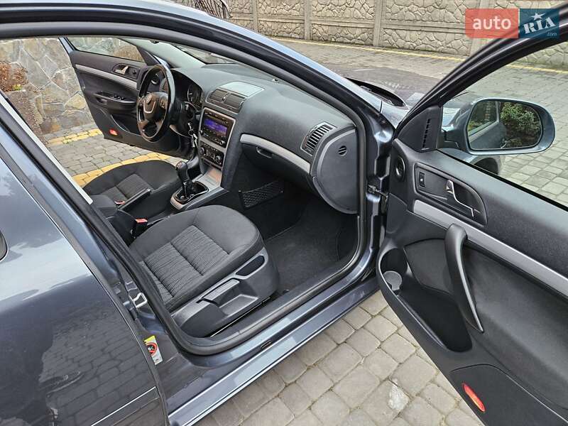 Универсал Skoda Octavia 2009 в Луцке фото 23 Универсал Skoda Octavia 2009 в Луцке