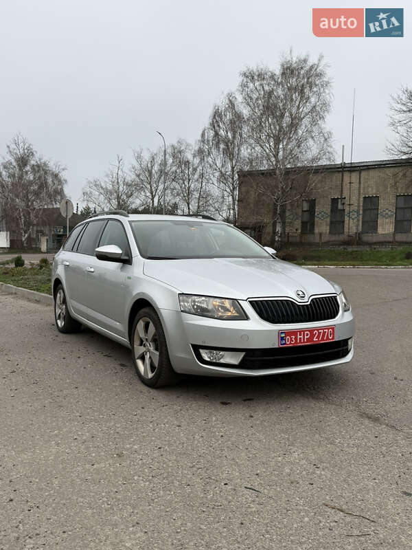 Универсал Skoda Octavia 2014 в Великой Багачке