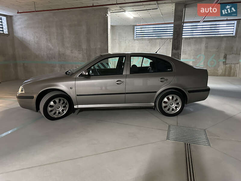 Skoda Octavia 2010 Skoda Octavia 2010