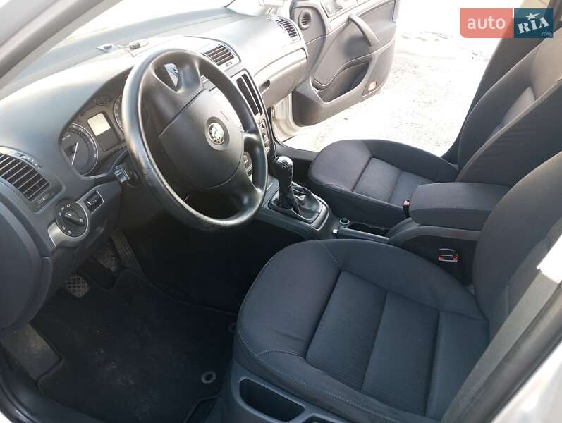 Универсал Skoda Octavia 2006 в Чернигове фото 17 Универсал Skoda Octavia 2006 в Чернигове