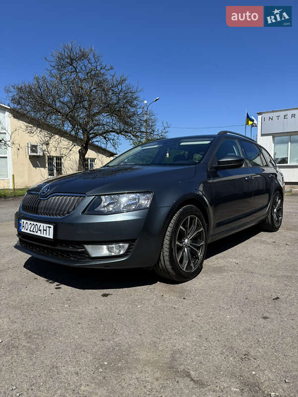 Универсал Skoda Octavia 2015 в Ужгороде