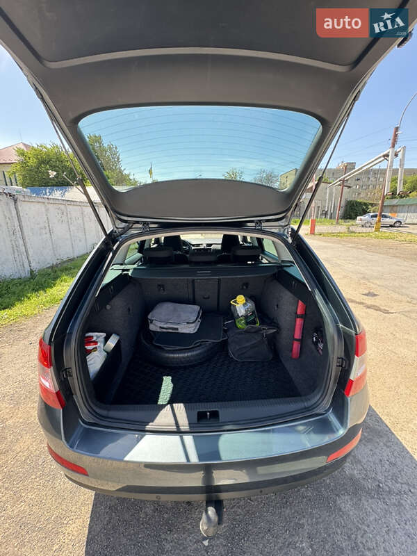 Универсал Skoda Octavia 2015 в Ужгороде