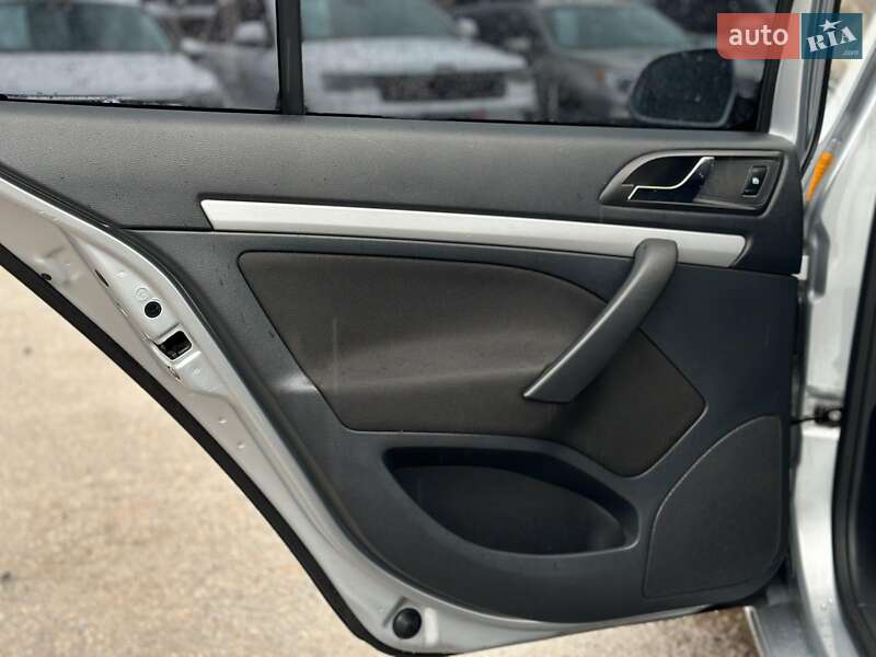 Лифтбек Skoda Octavia 2012 в Виннице