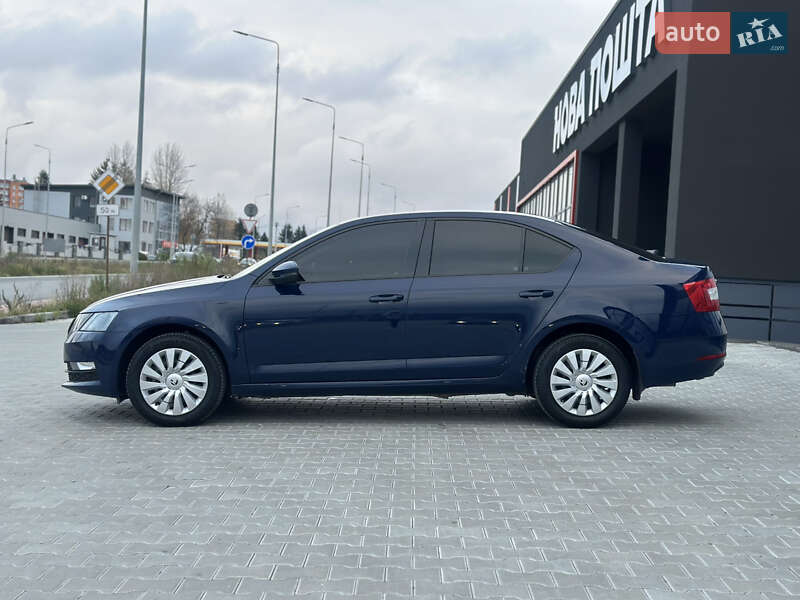Лифтбек Skoda Octavia 2017 в Тернополе