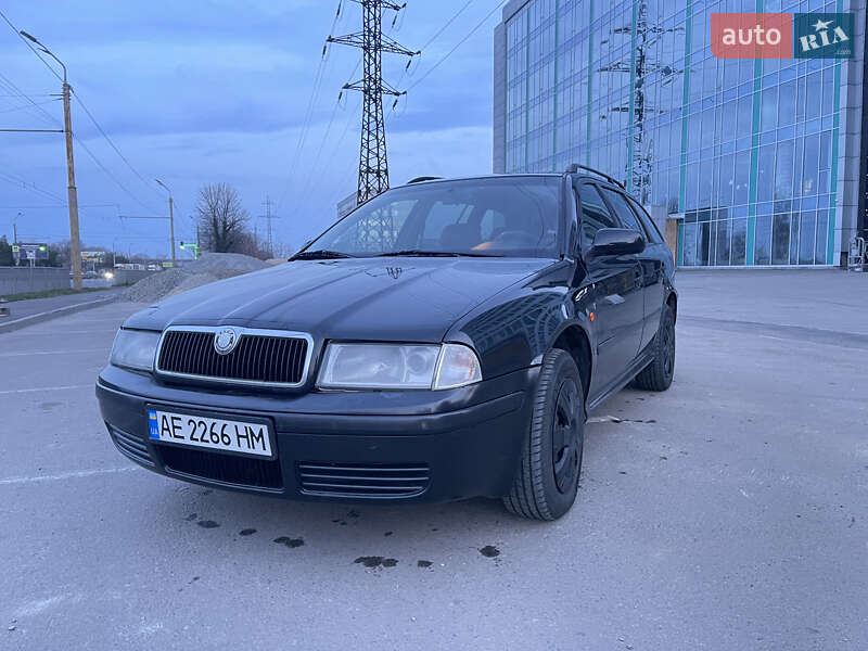 Skoda Octavia 2000