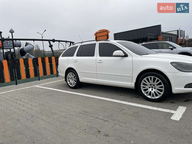 Универсал Skoda Octavia 2009 в Виннице