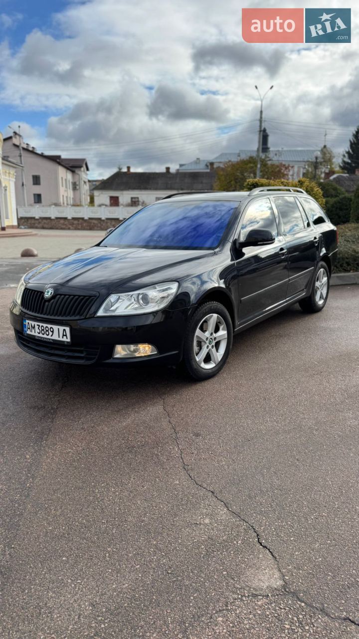 2011 Skoda Octavia - мініатюра 30