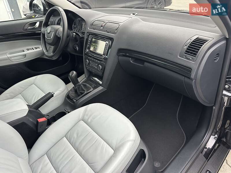 Универсал Skoda Octavia 2012 в Луцке фото 52 Универсал Skoda Octavia 2012 в Луцке