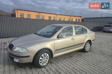 Лифтбек Skoda Octavia 2005 в Харькове