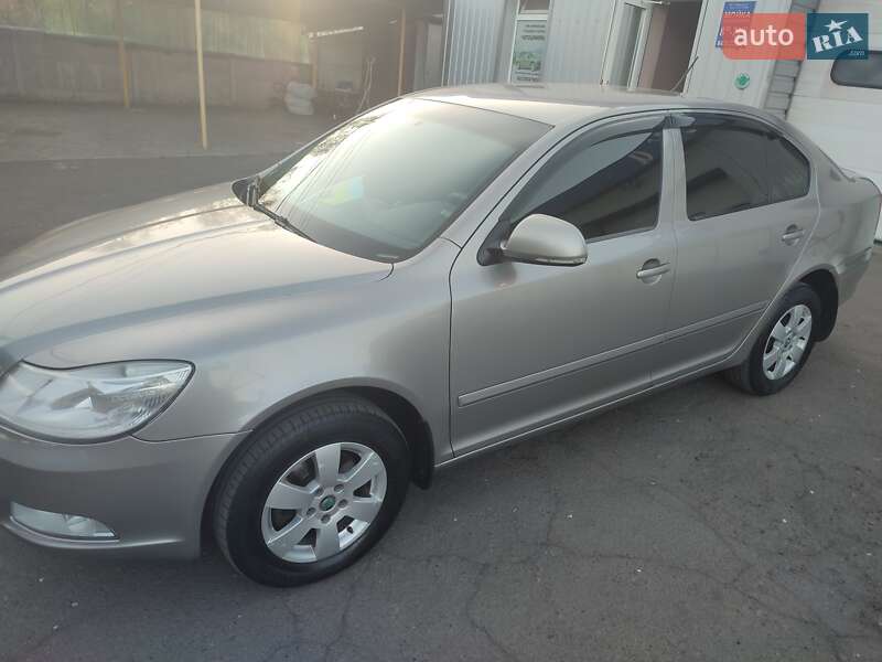Лифтбек Skoda Octavia 2011 в Кривом Роге фото 10 Лифтбек Skoda Octavia 2011 в Кривом Роге