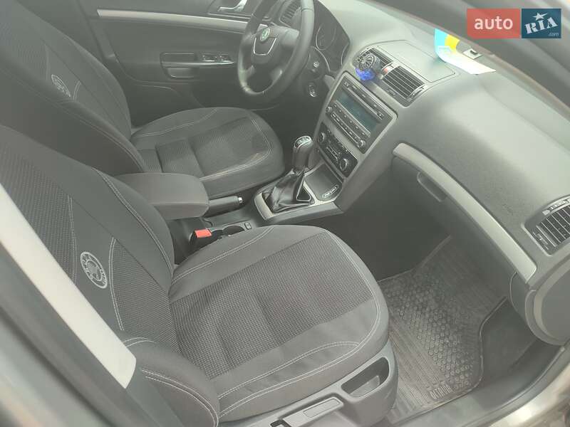 Лифтбек Skoda Octavia 2011 в Кривом Роге фото 17 Лифтбек Skoda Octavia 2011 в Кривом Роге