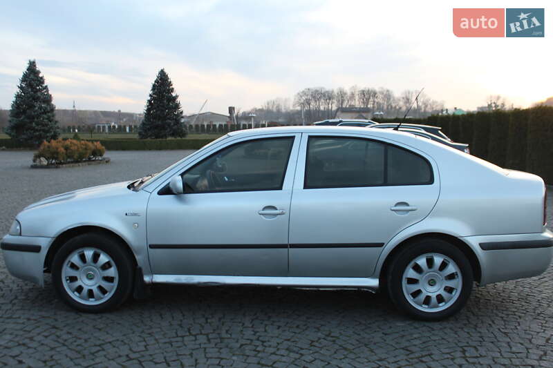 Ліфтбек Skoda Octavia 2004 в Жовкві фото 9 Ліфтбек Skoda Octavia 2004 в Жовкві