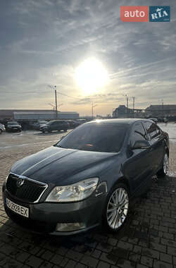 Лифтбек Skoda Octavia 2010 в Мукачево