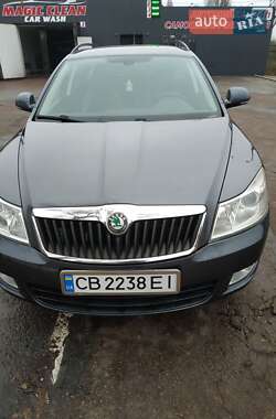 Универсал Skoda Octavia 2011 в Чернигове