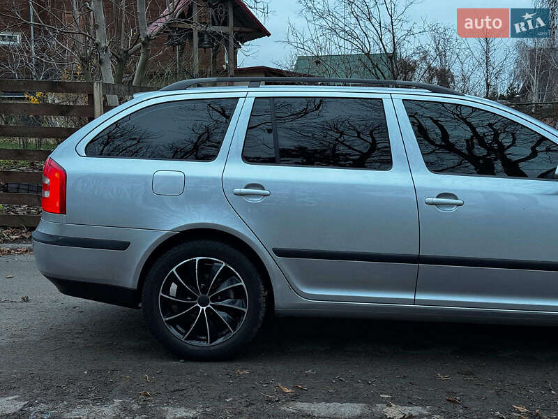 Универсал Skoda Octavia 2008 в Киеве фото 5 Универсал Skoda Octavia 2008 в Киеве