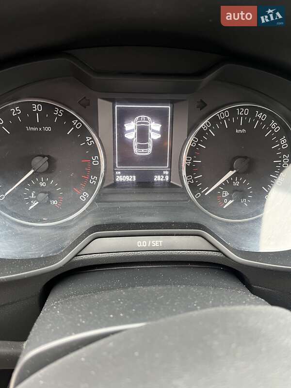 Универсал Skoda Octavia 2015 в Радехове