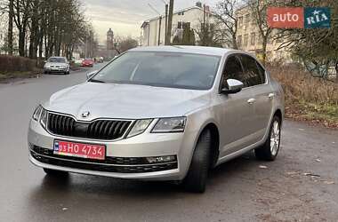 Лифтбек Skoda Octavia 2017 в Мукачево