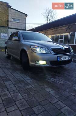 Лифтбек Skoda Octavia 2010 в Львове