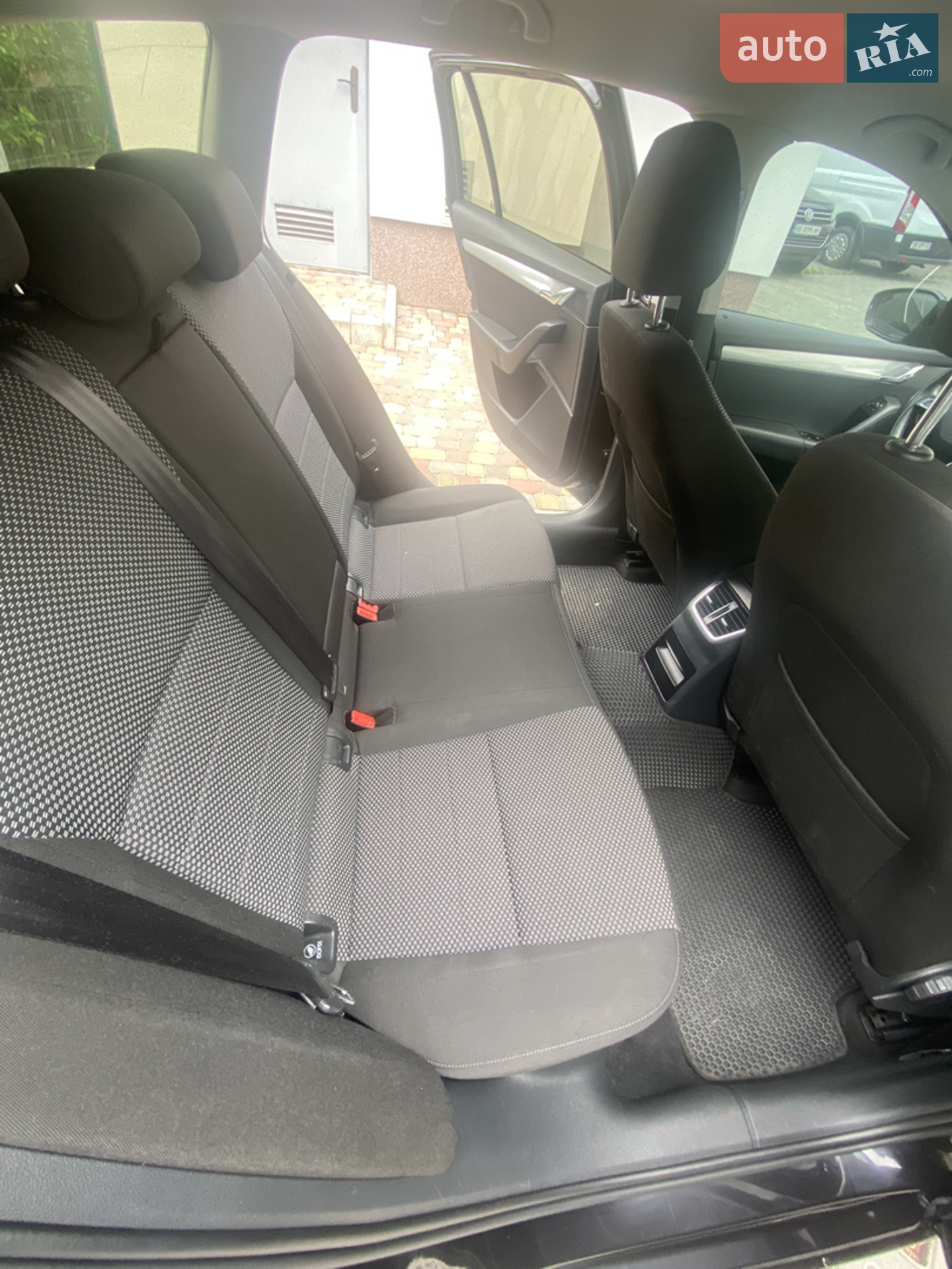 2016 Skoda Octavia - мініатюра 28